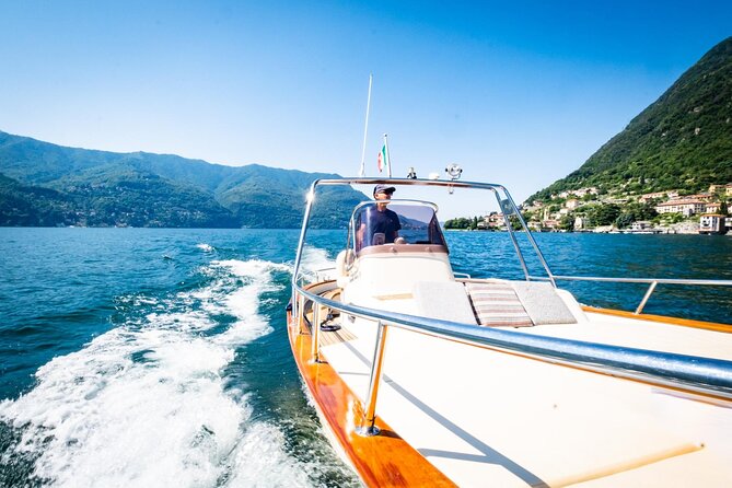 1H Private Cruise on a Beautiful Wooden Speedboat on Lake Como - Scenic Highlights
