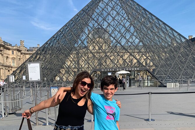 1st Day in Paris Discovery Private Tour: How-to Orientation & Sightseeing Fun! - Whats Included and Meeting Information