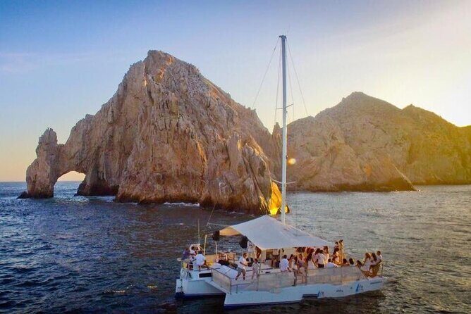 2.10 Hour Sunset Tour on Catamaran in Cabo San Lucas - What Makes This Tour Stand Out