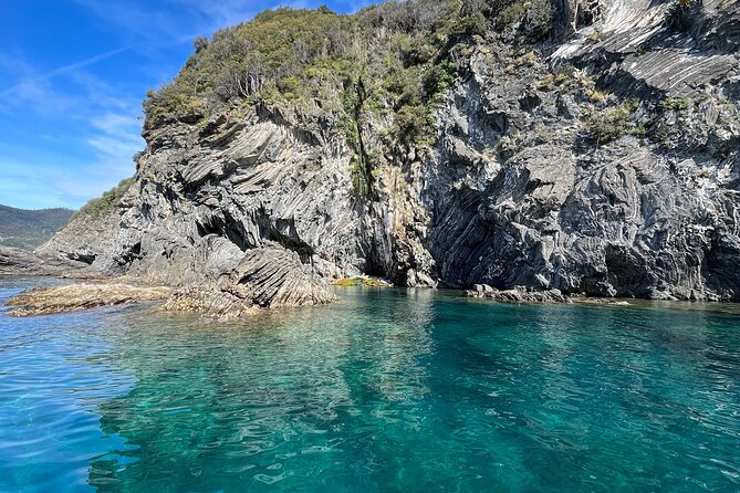 2.30 Hour Tour by Private Boat in Cinque Terre - Cancellation Policy Details