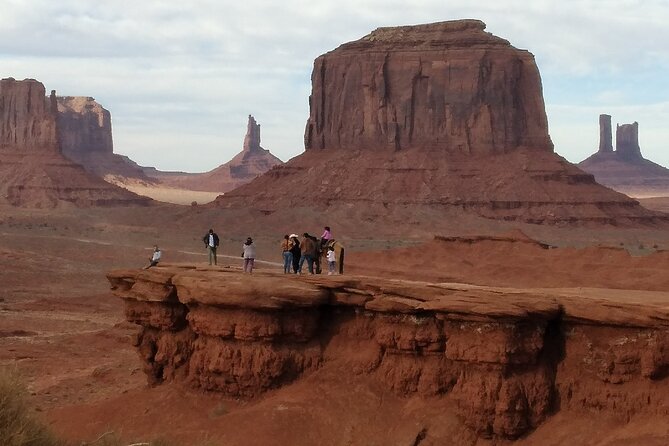 2.5 Hours Monument Valley Historical Sightseeing Tour by Jeep - Changes to Booking