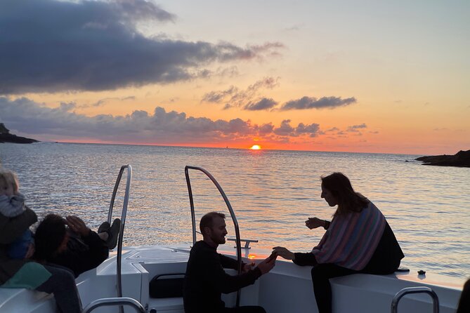 2 Bays" Ss-Cliffs-Pasaia-Ss, Sunset and Mornings - Experience Overview
