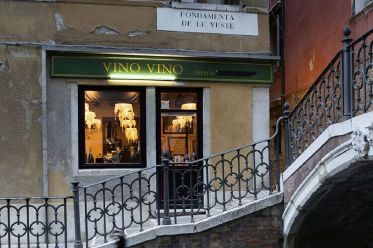2-Course Dinner in a Typical Venetian Restaurant - Booking Details