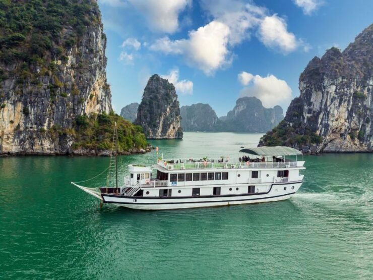 2-Day & 1 Night Halongbay Tour and Pickup Hanoi Old Quarter - Booking Details