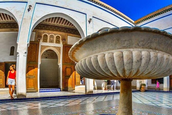 2 Day 1 Night Trip to Marrakech From Agadir - Tour Group Size