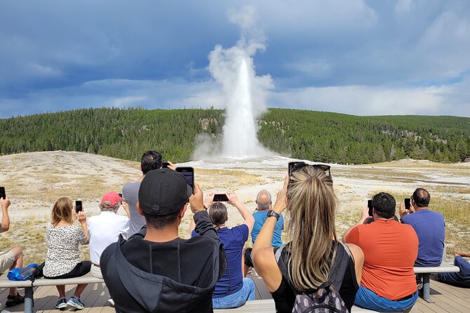 2-Day 1-Night Yellowstone Adventure With Stay in Yellowstone! - Cancellation Policy