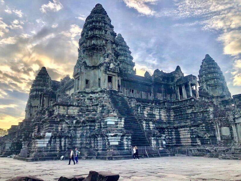 2 Day Angkor Wat Private Tour - A Deep Dive into the Experience