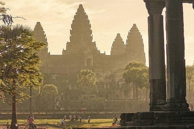 2-Day Angkor Wat, Ta Prohm, Bayon Temples & Tonle Sap Lake Tour - Traveler Photos