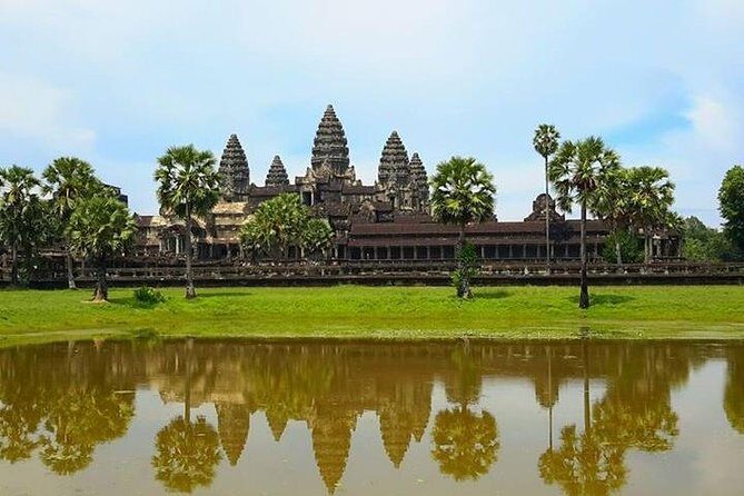 2-Day Angkor Wat Tour from Bangkok - Who Is This Tour Best For?