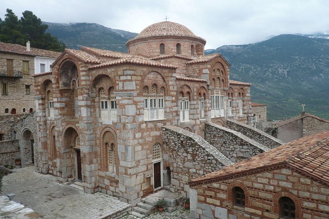 2 Day Award-Winning Private Tour to Delphi & Meteora From Athens - Overnight Stay in Meteora