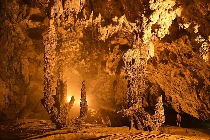 2 Day Ban Gioc Waterfall Tour in Nguom Ngao Cave - Tour Highlights