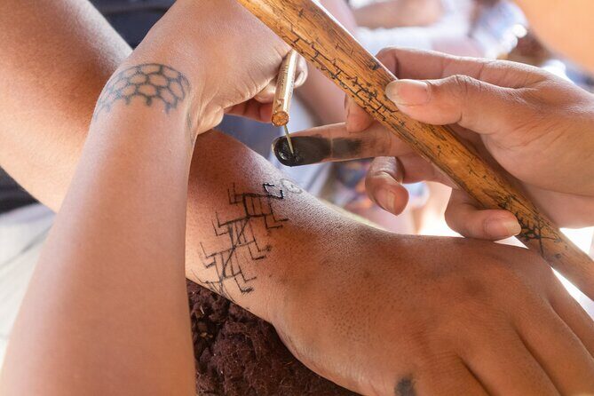 2-Day Buscalan Tour Package to Apo Whang-Od Tattoo Village - What’s Included and How the Tour Works