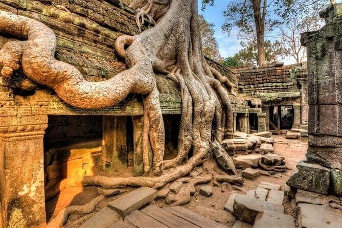 2 Day Cambodia Private Guided Tour in Angkor Temples - A Closer Look at the 2-Day Angkor Experience