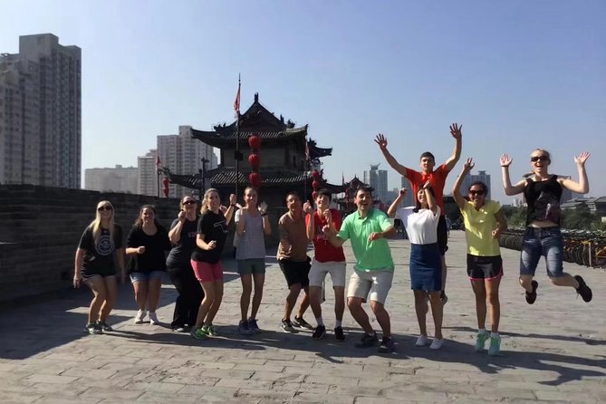 2-Day Classic Xian Tour Combo Package: Terracotta Warriors and Downtown Sightseeing - Itinerary Overview