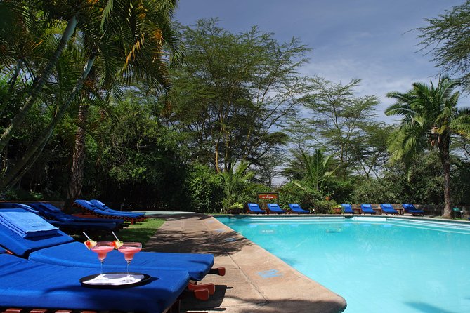 2-Day Flamingo & Rhino Safari at Lake Nakuru - Pickup and Start Time