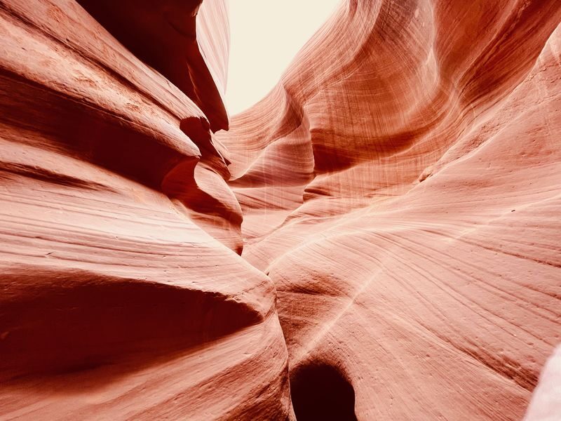 2 Day Grand Canyon, Antelope Canyon, and Horseshoe Bend Tour - Guides, group travel, and the day-to-day feel