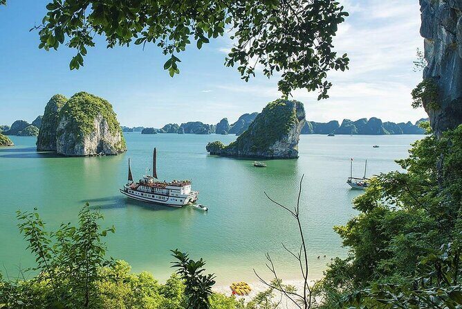 2-Day Guided Bai Tu Long Bay Boutique Cruises From Ninh Binh - Considerations for Travelers