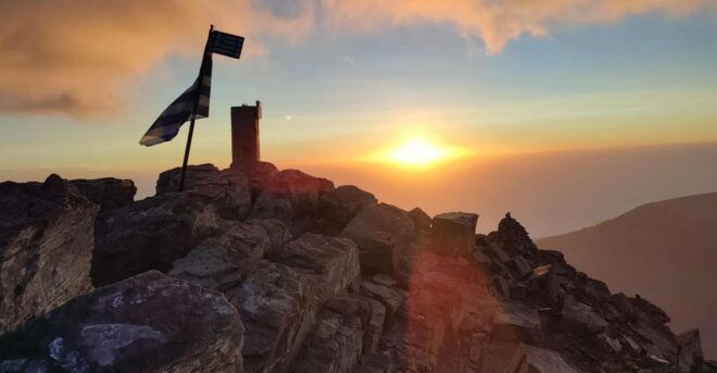 2-Day Guided Hiking Trip To Olympus Summit From Litochoro - Day 2 - Summiting Mytikas