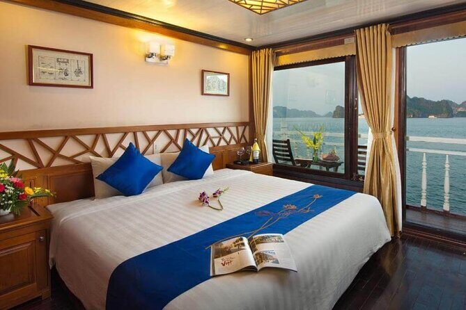 2-Day Halong Bay Getaway with Royal Palace Cruise from Hanoi - Lunch and Day 1 Highlights