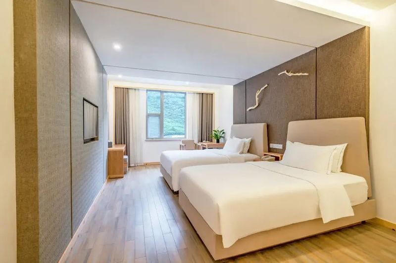 2-Day High-Speed Rail Tour to Jiuzhaigou and Huanglong from Chengdu, Sichuan - The real cost includes several park extras