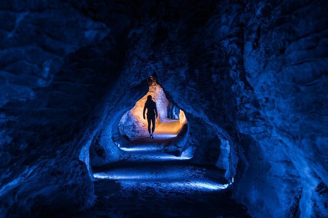 2 Day Hobbiton Movie Set, Waitomo Caves and Rotorua Private Tour From Auckland - Reviews and Ratings