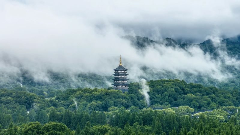 2-Day In-depth Tour of Hangzhou/Suzhou + Wuzhen, Jiangnan - Suzhou: gardens, temple bells and Shantang Street