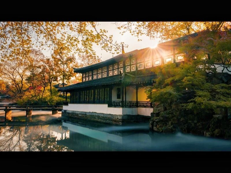 2-Day In-depth Tour of Hangzhou/Suzhou + Wuzhen, Jiangnan - Guides, language and the group pace