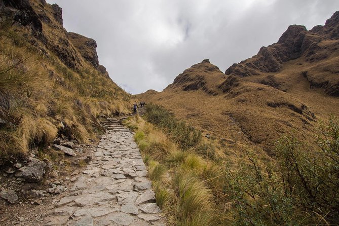 2-Day Inka Trail to Machu Picchu From Cusco Private Services - Recommended Requirements and Preparation for the Trek