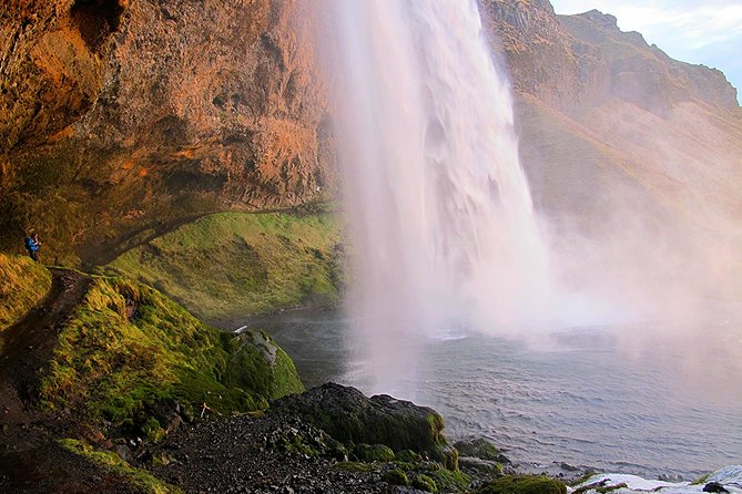 2-Day Jökulsárlón Glacier Lagoon and the South Coast Private Tour From Reykjavik - Common Questions