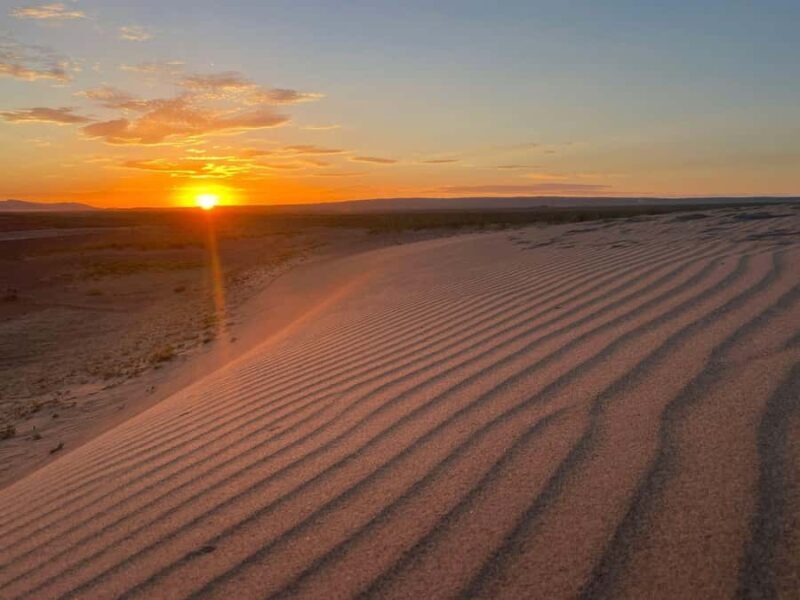 2-Day Kharkhorin Town, Granite Mountain, and Sand Dunes - The Itinerary Breakdown: What to Expect from Day 1 to Day 2