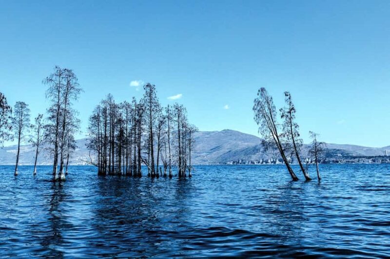 2-Day Lugu Lake: Boat Ride, Island Hike & Mosuo Cultural - Practical Considerations