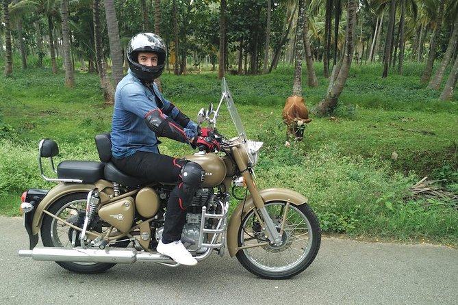 2 Day Motorcycle Tour From Bangalore to Belur, Halebid & Shravanabelagola - Meeting Point and Departure Time