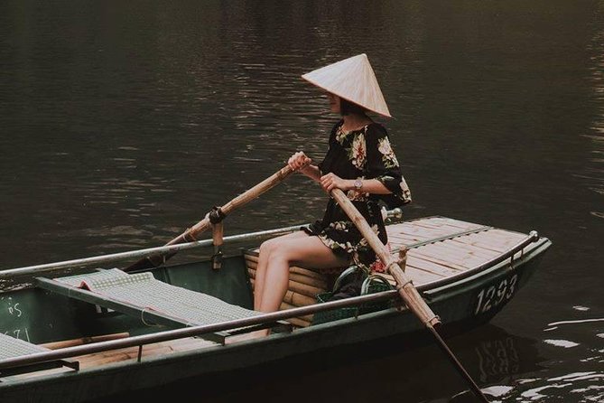 2-Day Ninh Binh:Tam Coc -Thung Nham Bird Reserve -Mua Cave -Hoa Lu (Small Group) - Common Questions