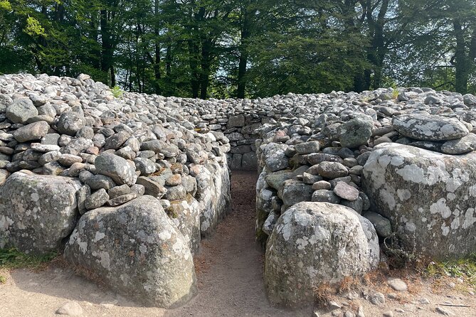 2-Day Outlander Experience Small Group Tour From Edinburgh - Accommodation and Transportation
