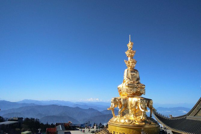 2-Day Panda Base plus Leshan Giant Buddha and Emei Mountain Tour - A Deep Dive into the 2-Day Chengdu Experience