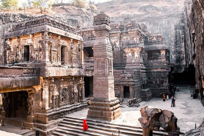 2-Day Private Ajanta Ellora Tour from Mumbai with Car or Guide - Discovering the 2-Day Private Ajanta Ellora Tour