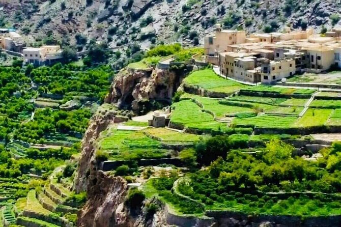 2-Day Private Guided Nizwa and Jebel Akhdar Tour From Muscat - Tour Overview