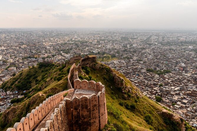 2-Day Private Jaipur City Sightseeing Tour By Car And Guide - Monuments Included
