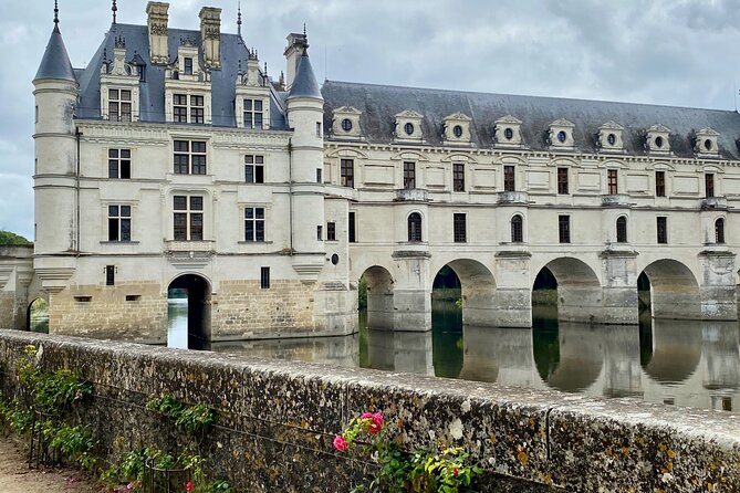 2-Day Private Loire Valley 6 Castles by Minivan From Paris With Wine Tasting - The Sum Up