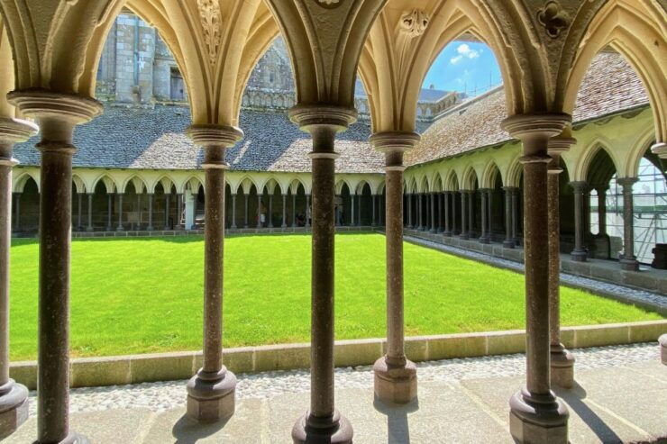 2-day Private Mont Saint-Michel, Normandy, 3 Loire Castles - Detailed Itinerary Highlights