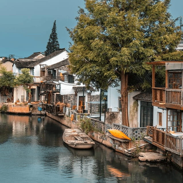 2 Day Private Shanghai Skyline to Watertown & Suzhou Garden - Exploring Shanghai: The Modern Marvels and Historic Landmarks