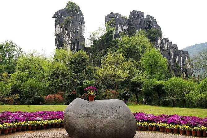 2-Day Private Tour: Guilin City Highlights and Li River Cruise to Yangshuo - Exploring Yangshuo
