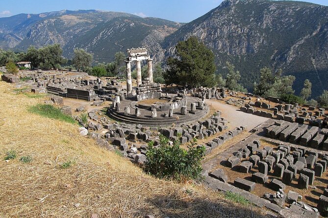 2 Day Private Tour in Delphi, Ancient Olympia and Nafpaktos Town - Cancellation Policy and Reviews