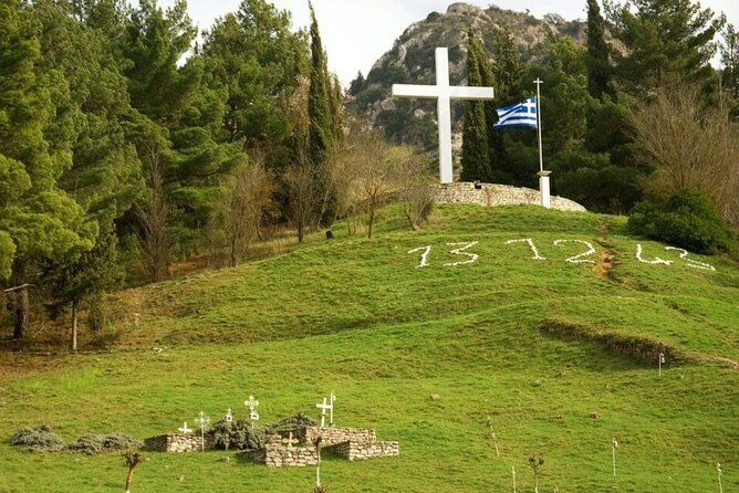 2-Day Private Tour to Peloponnese: Kalavryta Railway, Caves, Nemea - Exploring the Caves of Peloponnese