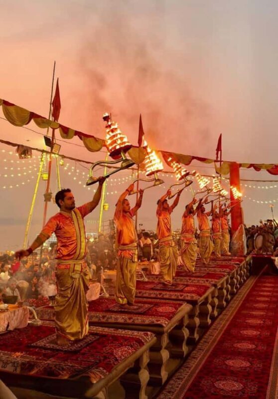 2-Day Private Varanasi Tour from Delhi by Car - Sunrise Boat Ride: Peace on the Ganges