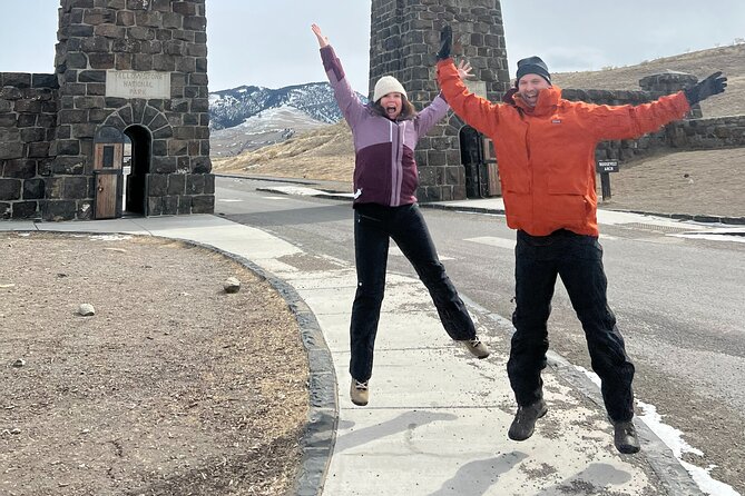 2-Day Private Yellowstone Tour(Lower and Upper Loops W Iconic Sites) W Lunch - Meeting and Pickup Information
