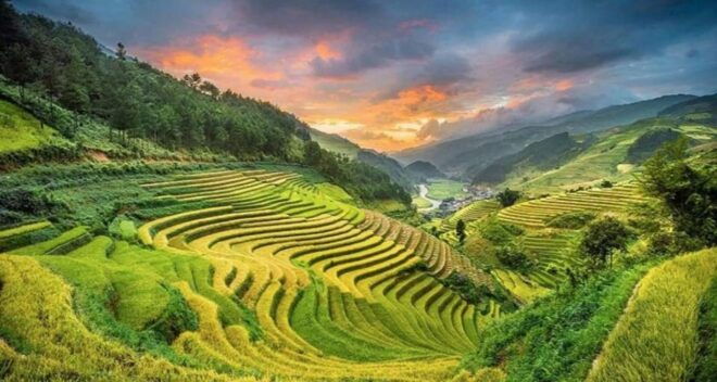 2-Day Sapa Tour - Overnight in Ta Van Village (All in One) - Day 1 Activities