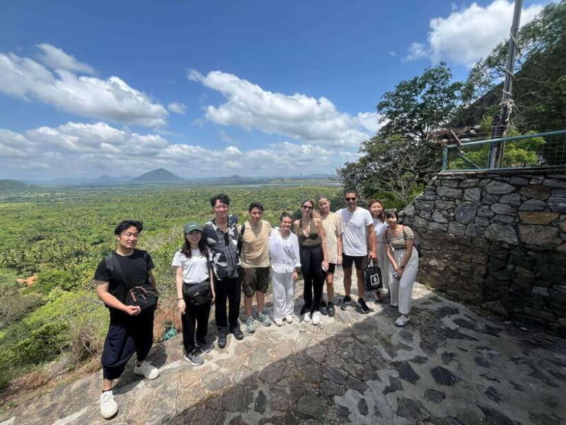 2 Day tour from Kandy: Sigiriya Polannaruwa and Anuradhapura - Authentic Insights from Reviewers