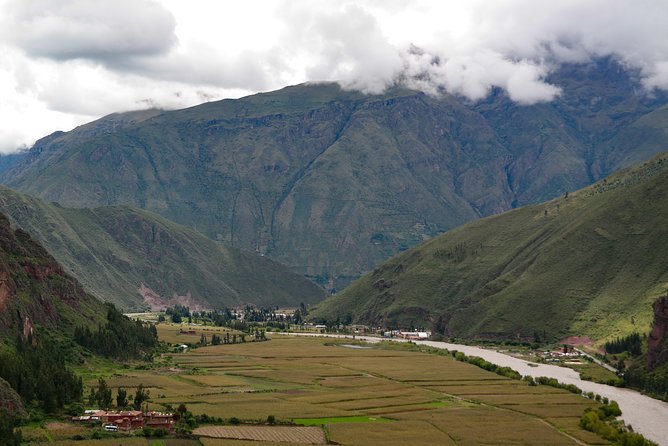 2 - Day Tour Hike to Huchuy Cuzco With Machu Picchu - Complimentary Services