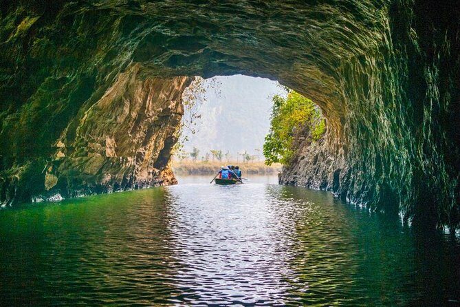 2 Day Tour Hoa Lu - Trang An - Mua Cave - Bich Dong - Cuc Phuong - Good To Know